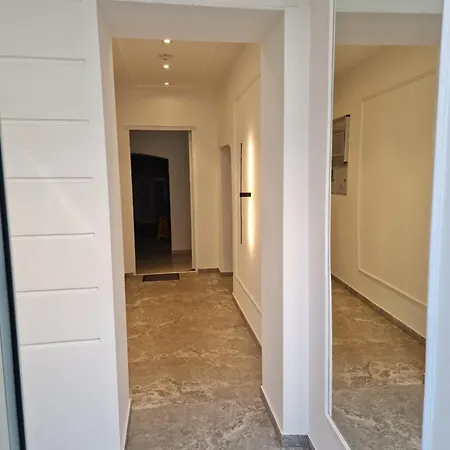Dalia, Heart Of Apartment
